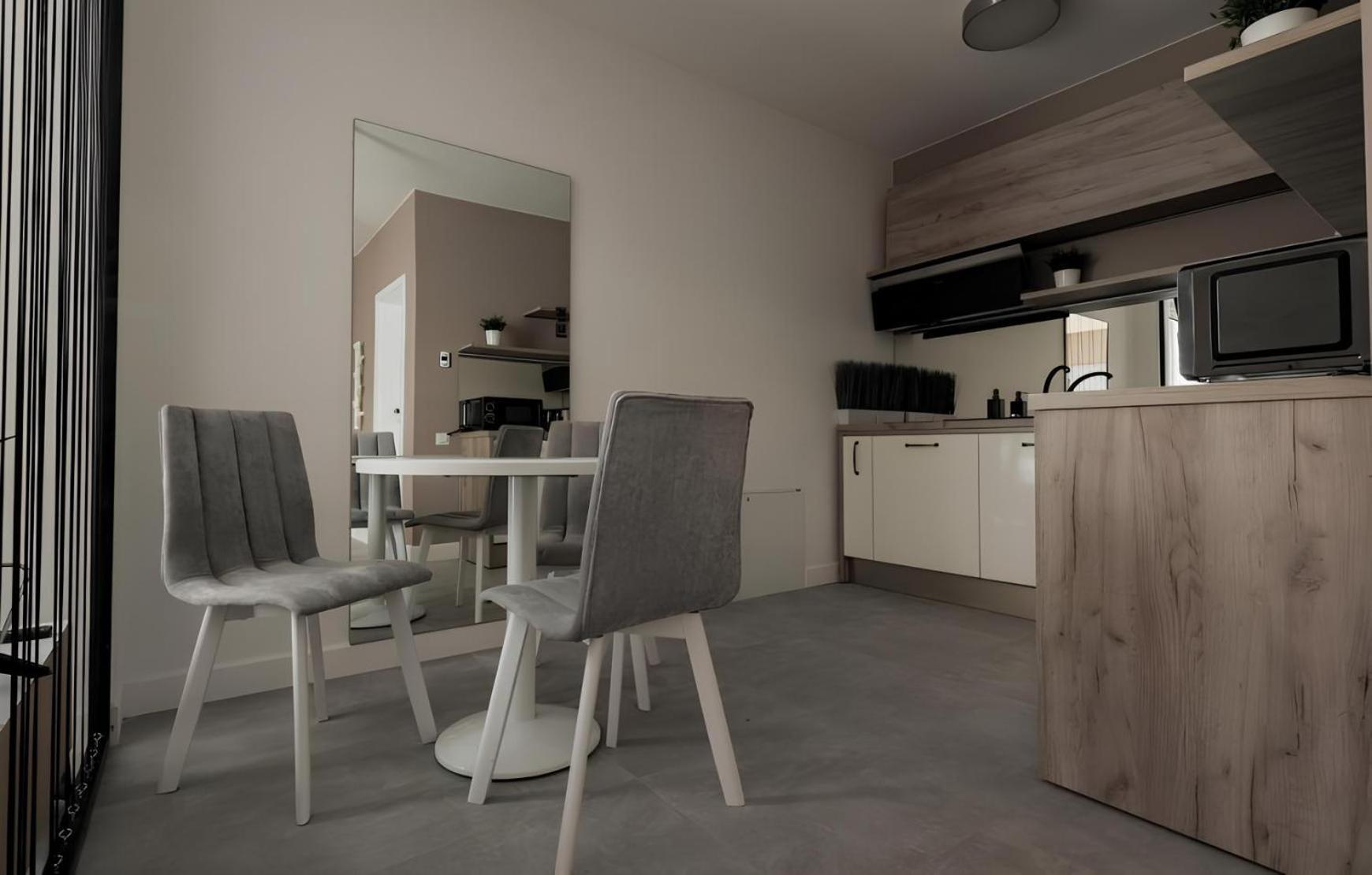 Gavas Cozy Studios Central David Prodan Kaloşvar Dış mekan fotoğraf